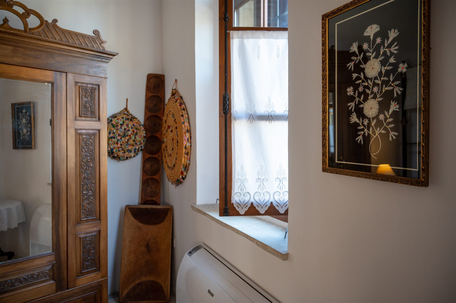 Traditional room detail